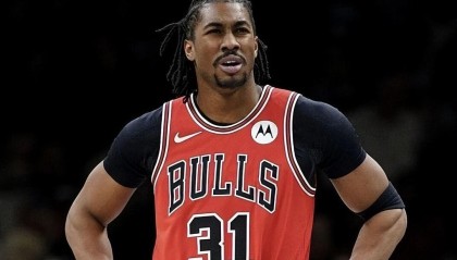 海洋之神·hy590官网-艾维因反 LGBTQ 言论被裁，NBA 的包容，只容得下一种声音？
