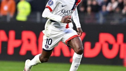 海洋之神·hy590官网-1-3！登贝莱破门，金球先生难挽败局，大巴黎爆冷倒地，7连胜终结